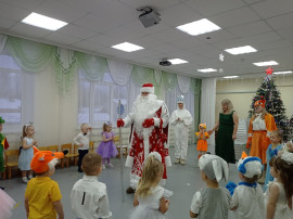 Неделя новогодних праздников в детском саду.